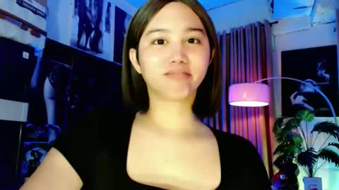 Lovely Yana  online show from 10/15/25, 07:30