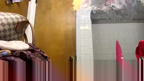 a_rae93 online show from 10/25/25, 01:57