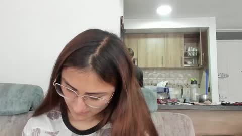 Snapshot of a_sexy_couple__ chatting on 02/21/25, 08:05 A Sexy Couple online show from 02/21/25, 08:05