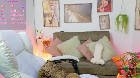 Snapshot of aaaaamy_1 chatting on 01/06/26, 11:29 Aamy online show from 01/06/26, 11:29