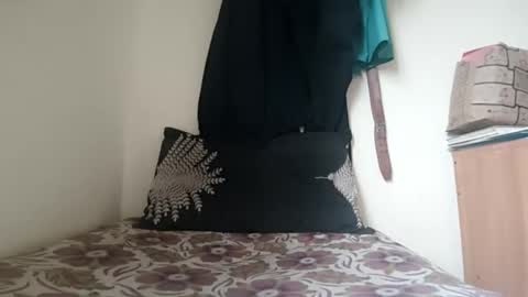 Aachujos online show from 12/05/25, 04:21