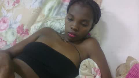 Snapshot of aadienne chatting on 03/27/26, 05:02 aadienne online show from 03/27/26, 05:02