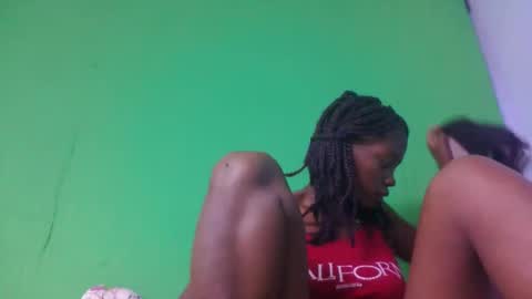 aadienne online show from 05/17/26, 11:39