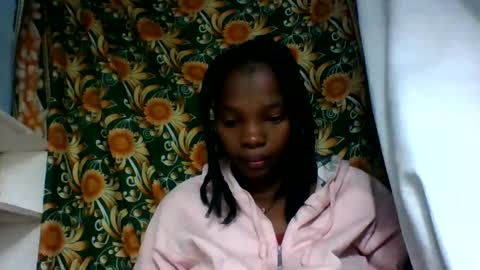 aadienne online show from 06/09/26, 05:08