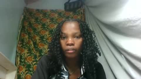 aadienne online show from 06/10/26, 07:51