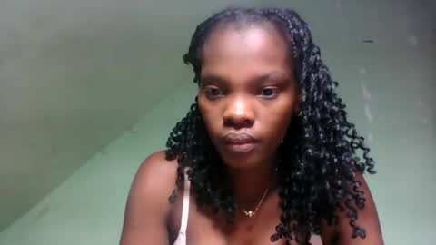 aadienne online show from 06/19/26, 12:09