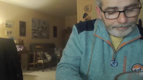 Snapshot of aalex1717 chatting on 01/03/25, 08:43 Aalex1717 online show from 01/03/25, 08:43