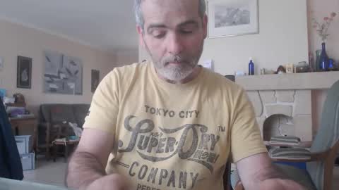 Snapshot of aalex1717 chatting on 01/04/25, 11:33 Aalex1717 online show from 01/04/25, 11:33