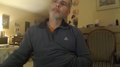 Snapshot of aalex1717 chatting on 01/11/25, 10:07 Aalex1717 online show from 01/11/25, 10:07