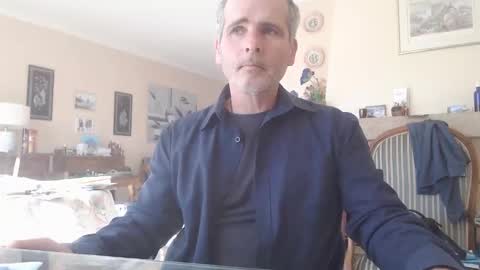 Snapshot of aalex1717 chatting on 01/17/25, 11:06 Aalex1717 online show from 01/17/25, 11:06