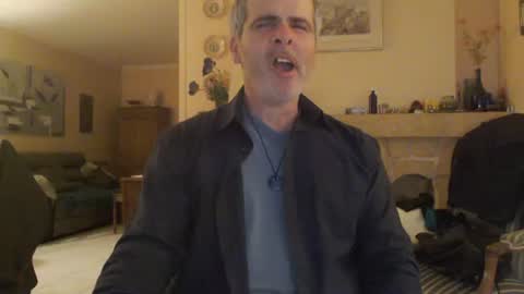 Snapshot of aalex1717 chatting on 01/28/25, 06:49 Aalex1717 online show from 01/28/25, 06:49