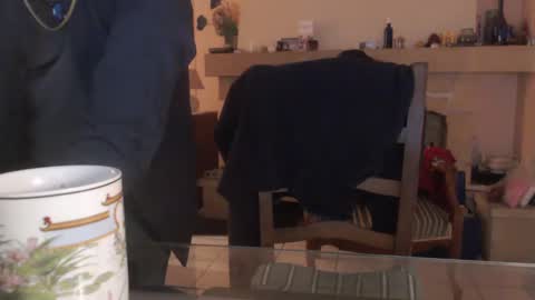 Snapshot of aalex1717 chatting on 01/30/25, 09:36 Aalex1717 online show from 01/30/25, 09:36