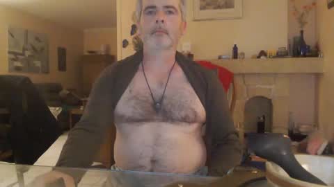 Snapshot of aalex1717 chatting on 02/01/25, 05:49 Aalex1717 online show from 02/01/25, 05:49