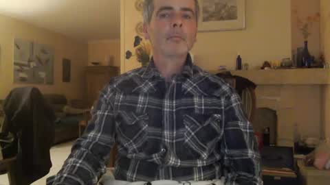 Snapshot of aalex1717 chatting on 02/03/25, 06:02 Aalex1717 online show from 02/03/25, 06:02