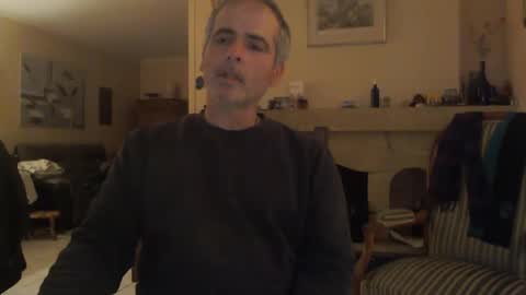 Snapshot of aalex1717 chatting on 02/06/25, 06:51 Aalex1717 online show from 02/06/25, 06:51