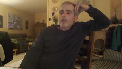 Snapshot of aalex1717 chatting on 02/06/25, 08:45 Aalex1717 online show from 02/06/25, 08:45