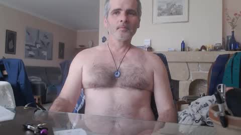 Snapshot of aalex1717 chatting on 02/08/25, 11:01 Aalex1717 online show from 02/08/25, 11:01