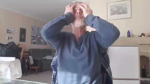 Snapshot of aalex1717 chatting on 02/16/25, 01:05 Aalex1717 online show from 02/16/25, 01:05