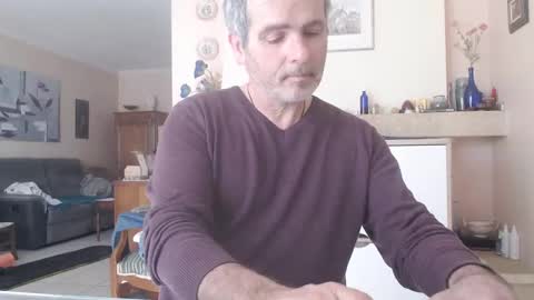 Snapshot of aalex1717 chatting on 02/28/25, 11:25 Aalex1717 online show from 02/28/25, 11:25