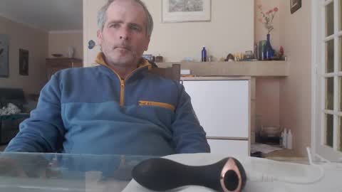 Snapshot of aalex1717 chatting on 03/05/25, 10:55 Aalex1717 online show from 03/05/25, 10:55