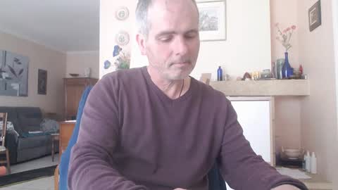 Snapshot of aalex1717 chatting on 03/06/25, 11:36 Aalex1717 online show from 03/06/25, 11:36