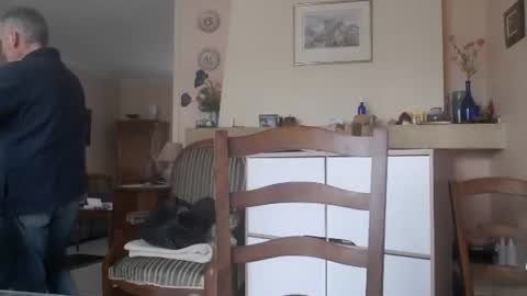 Snapshot of aalex1717 chatting on 03/10/25, 07:53 Aalex1717 online show from 03/10/25, 07:53