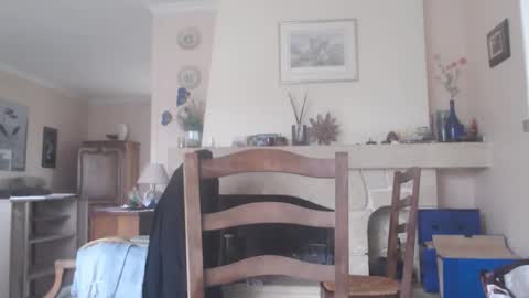 Snapshot of aalex1717 chatting on 09/21/25, 07:43 Aalex1717 online show from 09/21/25, 07:43