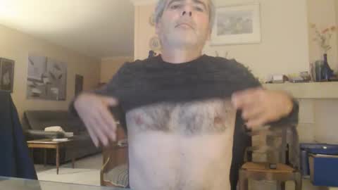 Snapshot of aalex1717 chatting on 10/21/25, 06:58 Aalex1717 online show from 10/21/25, 06:58