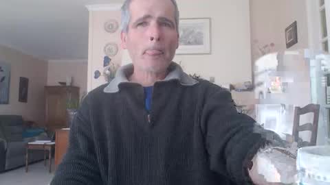 Snapshot of aalex1717 chatting on 11/05/25, 08:47 Aalex1717 online show from 11/05/25, 08:47