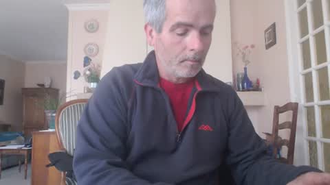 Snapshot of aalex1717 chatting on 11/10/25, 07:40 Aalex1717 online show from 11/10/25, 07:40