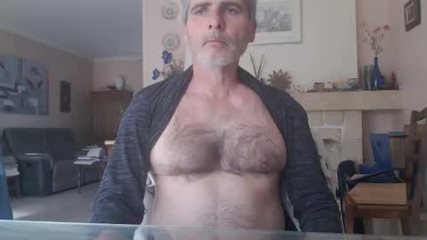 Snapshot of aalex1717 chatting on 12/05/25, 11:08 Aalex1717 online show from 12/05/25, 11:08