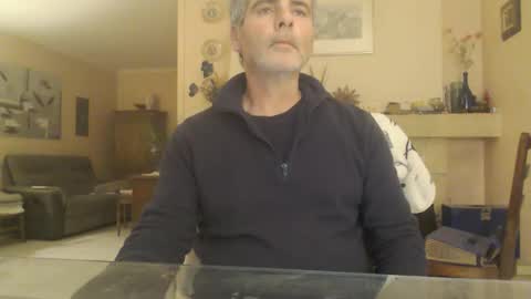 Snapshot of aalex1717 chatting on 12/15/25, 06:50 Aalex1717 online show from 12/15/25, 06:50