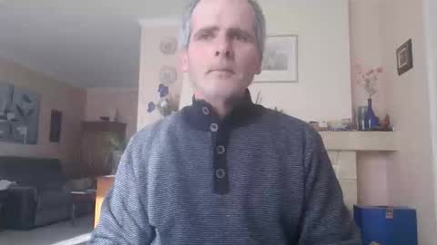 Snapshot of aalex1717 chatting on 01/11/26, 12:10 Aalex1717 online show from 01/11/26, 12:10