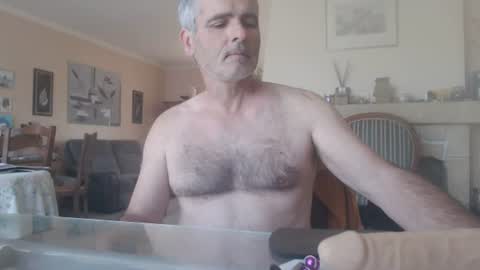 Aalex1717 online show from 07/05/26, 06:09