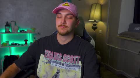 Snapshot of aalexxxxxx chatting on 01/31/25, 01:56 Alex online show from 01/31/25, 01:56