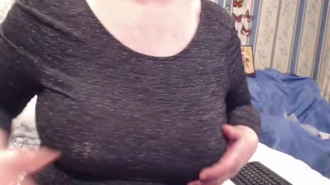 NINA online show from 09/24/25, 08:23