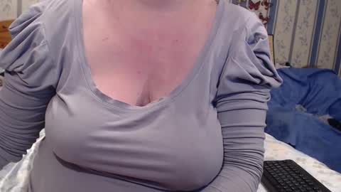 NINA online show from 09/30/25, 10:59