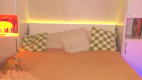 Lea online show from 12/26/24, 09:26