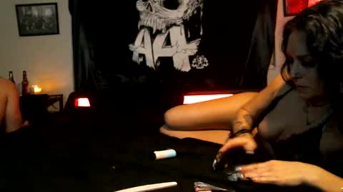 aamon_evil online show from 10/22/25, 07:08