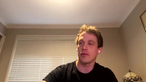 Kris online show from 09/18/25, 08:05