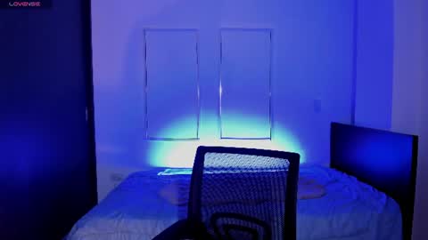 andrea online show from 07/18/26, 05:11