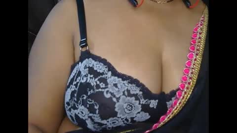 aaradhya_sexy_88 online show from 02/18/25, 09:10