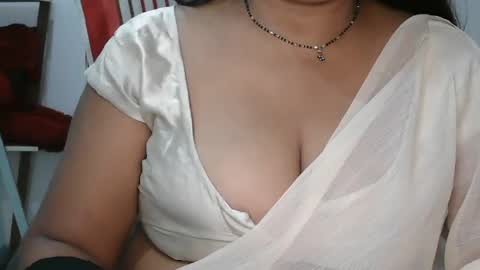 Snapshot of aaradhya_sexy_88 chatting on 07/13/26, 10:29 aaradhya_sexy_88 online show from 07/13/26, 10:29