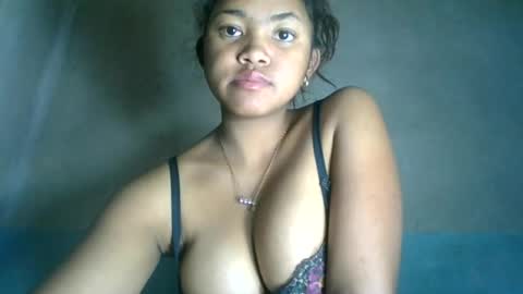 aariciah online show from 07/28/26, 03:24
