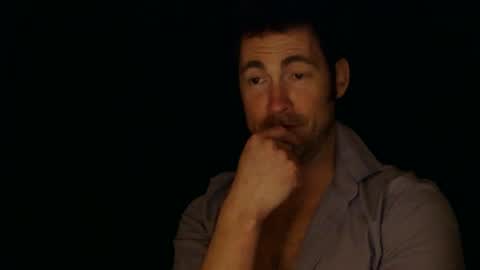 Snapshot of aaron_0124 chatting on 04/16/26, 01:28 aaron_0124 online show from 04/16/26, 01:28