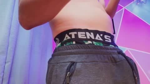 Aaron y Antonella online show from 04/19/26, 08:44