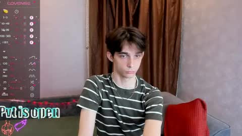 Aaron Bang online show from 06/01/26, 10:22
