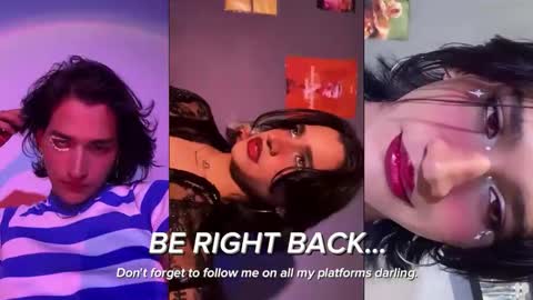 Snapshot of aaron_darkus chatting on 10/12/25, 10:42 Aaron online show from 10/12/25, 10:42