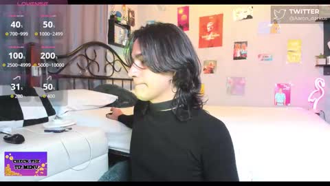 Snapshot of aaron_darkus chatting on 11/08/25, 11:14 Aaron online show from 11/08/25, 11:14