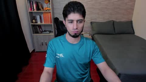 Aaron online show from 01/01/25, 12:53